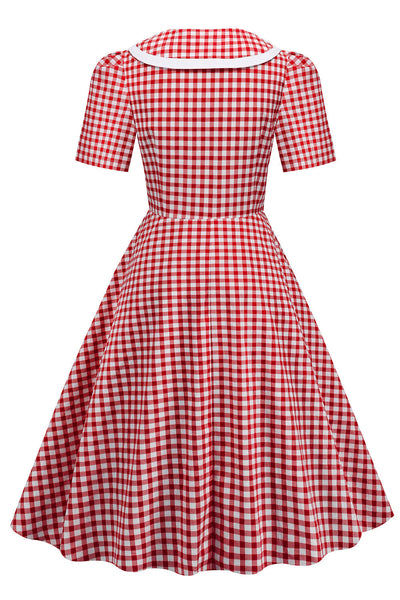 Vestido Vintage Com Gravata Borboleta