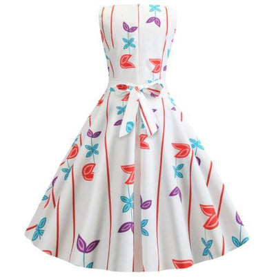 Vestido Simples Dos Anos 50