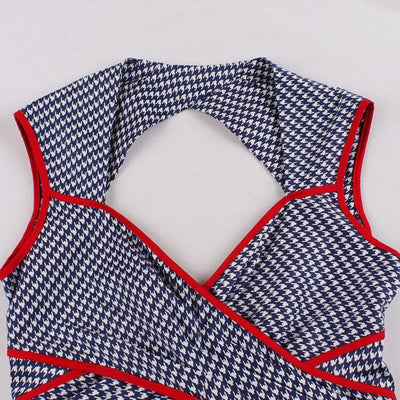 Vestido Vintage Avental Azul