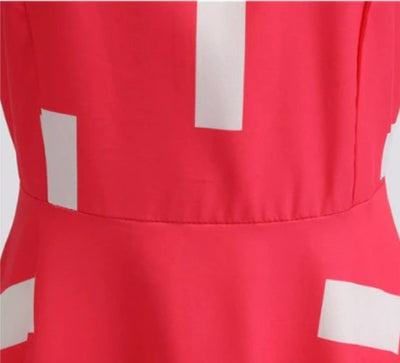 Vestido Trapézio Vintage Com Gola De Renda