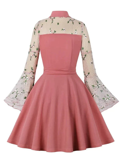 Vestido Vintage Com Gola Peter Pan Rosa
