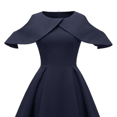 Vestido Vintage Azul Marinho Com Gola Franzida