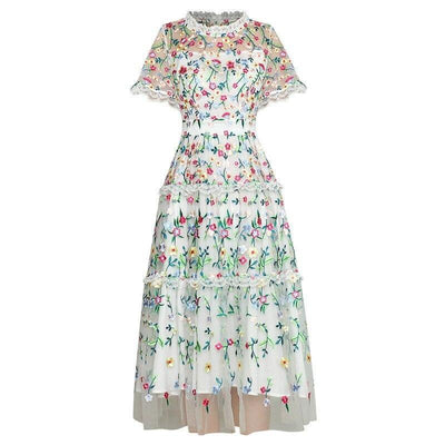 Vestido Branco Moderno Vintage