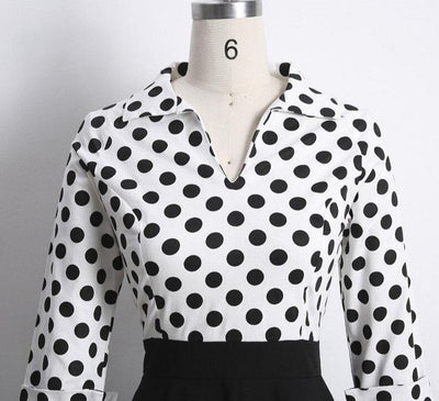 Vestido Vintage Pontos Pretos