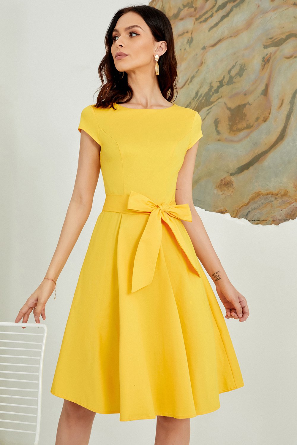 Vestido Amarelo Sólido Dos Anos 50
