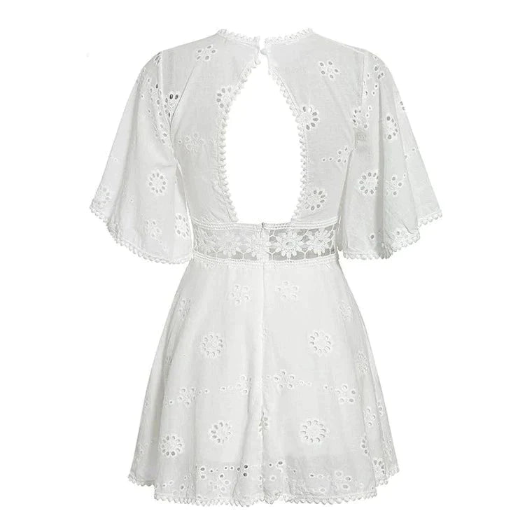 Vestido Branco Hippie Pequeno Dos Anos 70