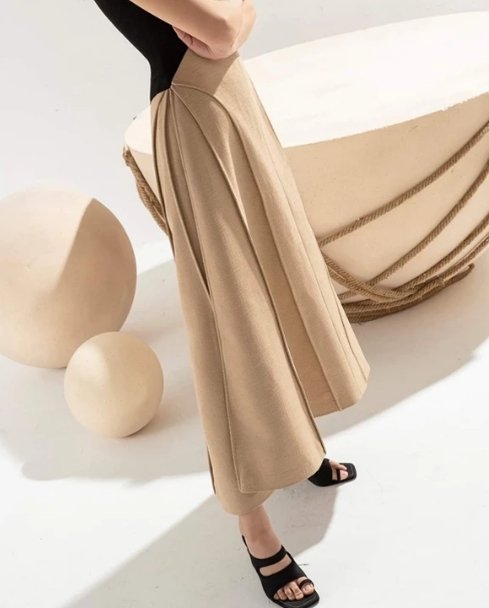 Vestido Da Década De 1940 Na França