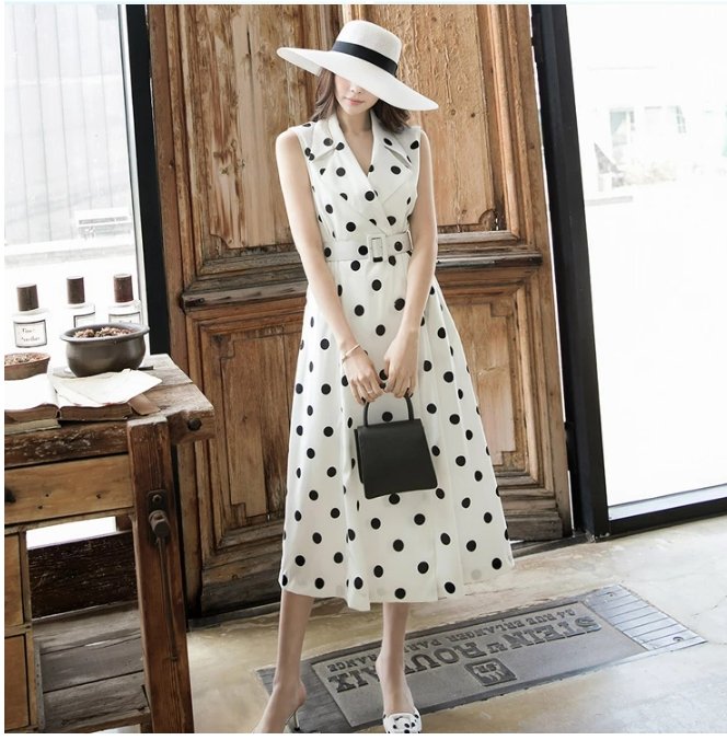 Vestido De Bolinhas Anos 40