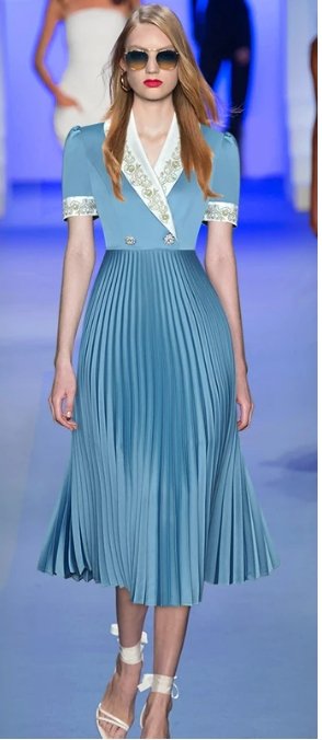 Vestido Azul Anos 40 Com Contas