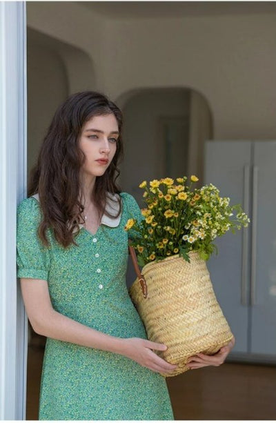 Vestido Dos Anos 40 Com Margaridas Verdes