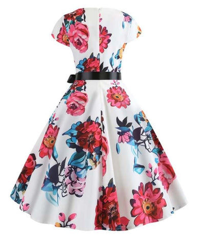 Vestido Flare Vintage Branco E Rosa