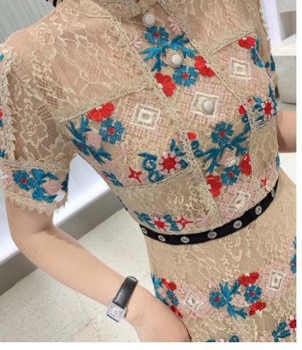 Vestido Longo Champanhe Vintage Com Babados