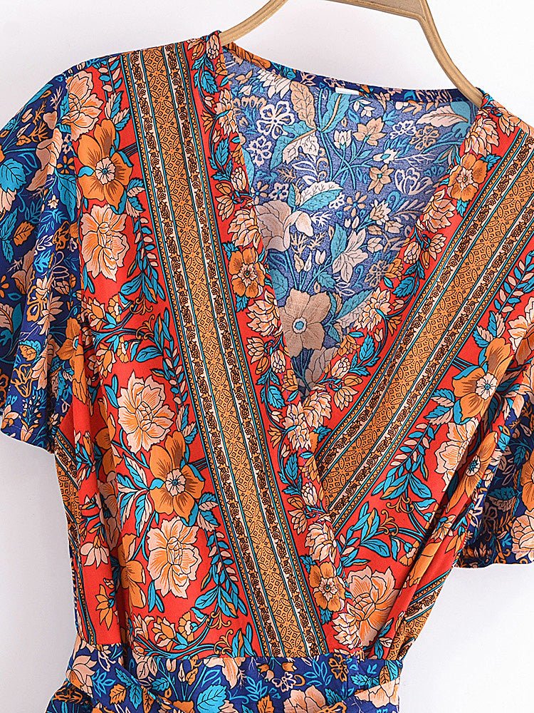 Vestido Retrô Dos Anos Setenta