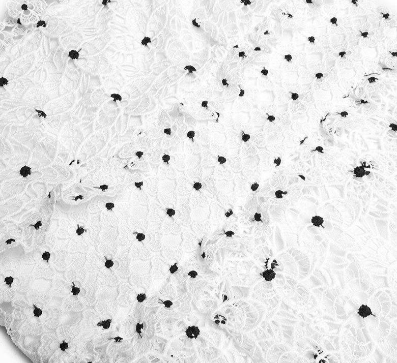 Vestido Vintage De Bolinhas Brancas Dos Anos 40