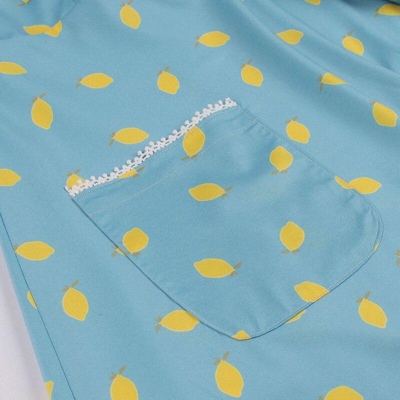 Vestido Vintage Com Gola De Renda