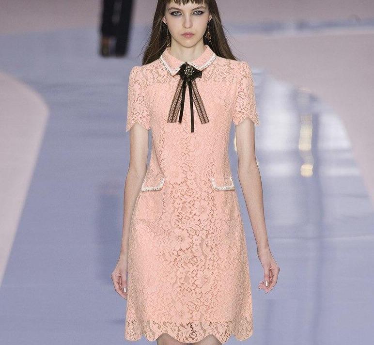 Vestido Vintage De Renda Rosa