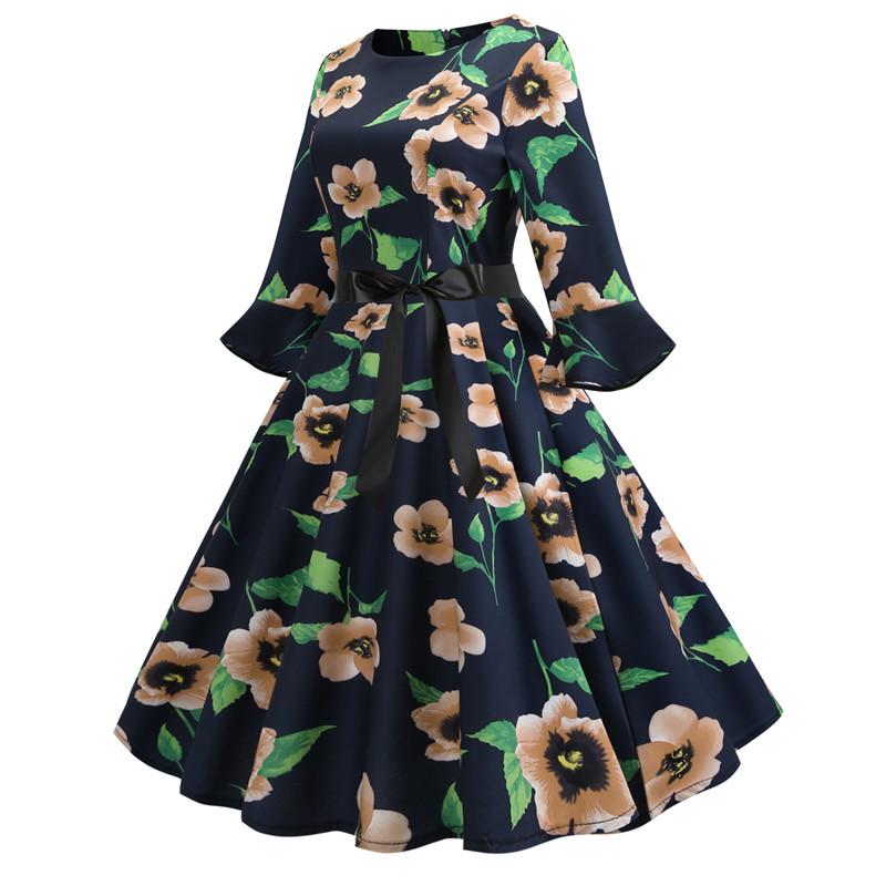 Vestido Vintage Preto Floral De Inverno