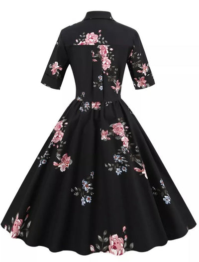 Vestido Vintage Preto Com Gola Redonda