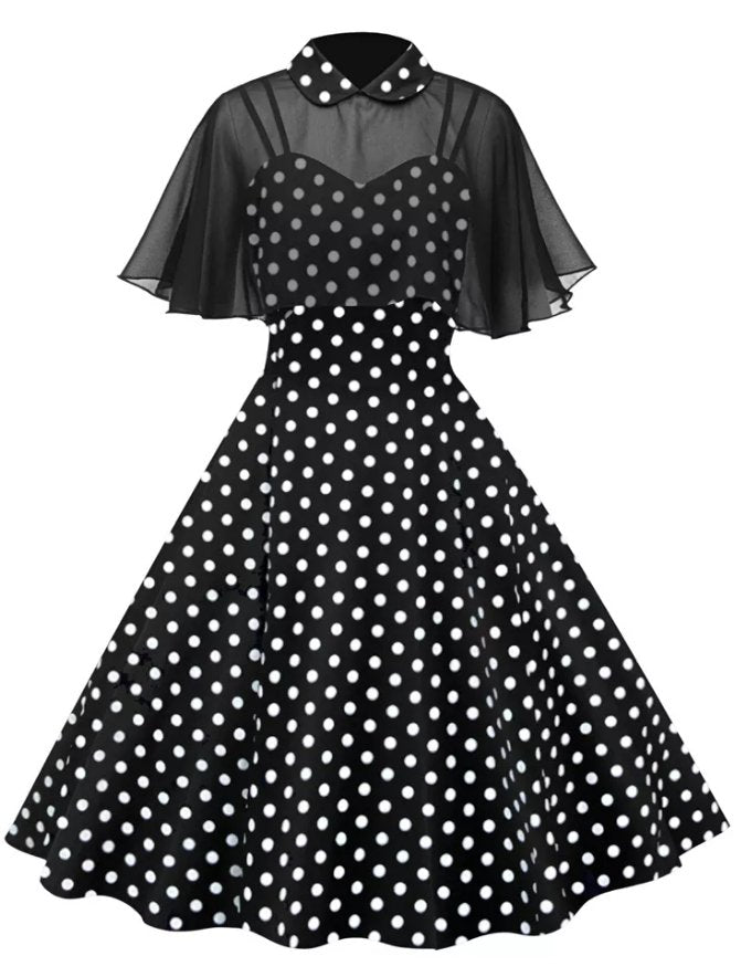 Vestido Vintage De Bolinhas Com Véu