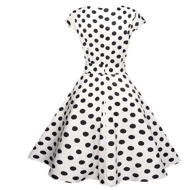 Vestido Vintage Romântico Branco Preto