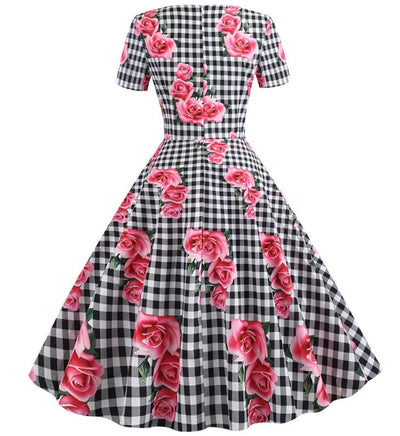 Vestido Vintage Romântico Xadrez Preto