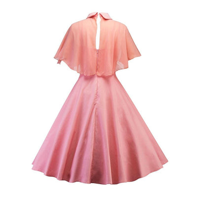 Vestido Vintage Rosa Com Véu